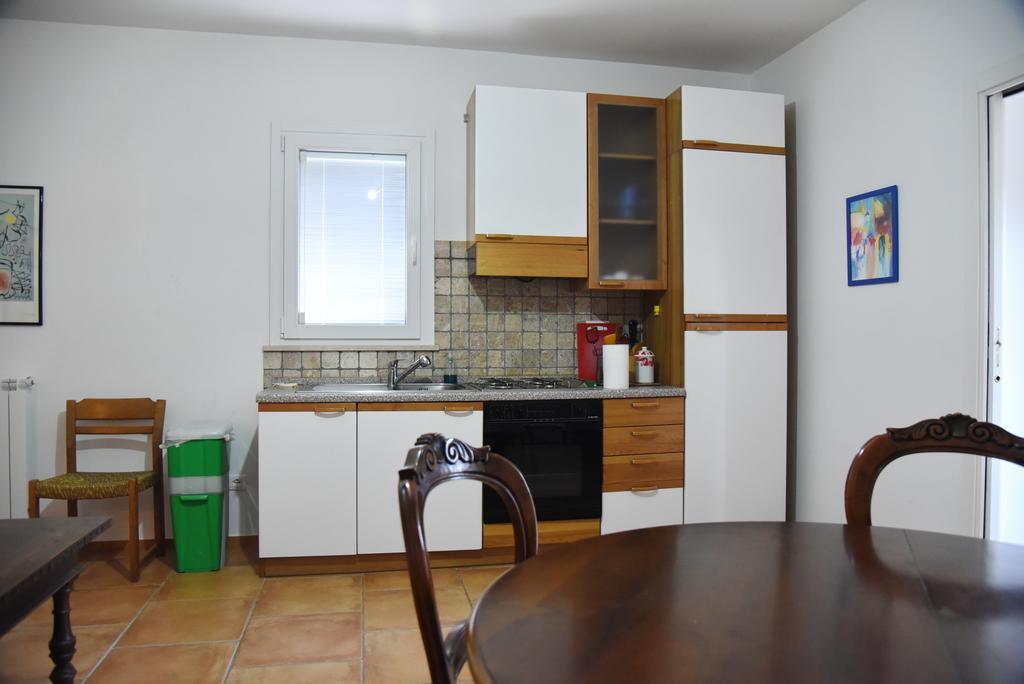 Casa Vacanze Vigna Di Valle Bracciano  Zimmer foto
