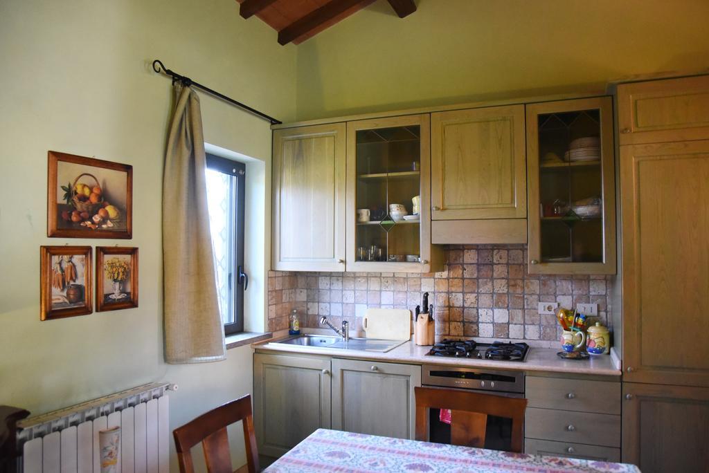 Casa Vacanze Vigna Di Valle Bracciano  Zimmer foto